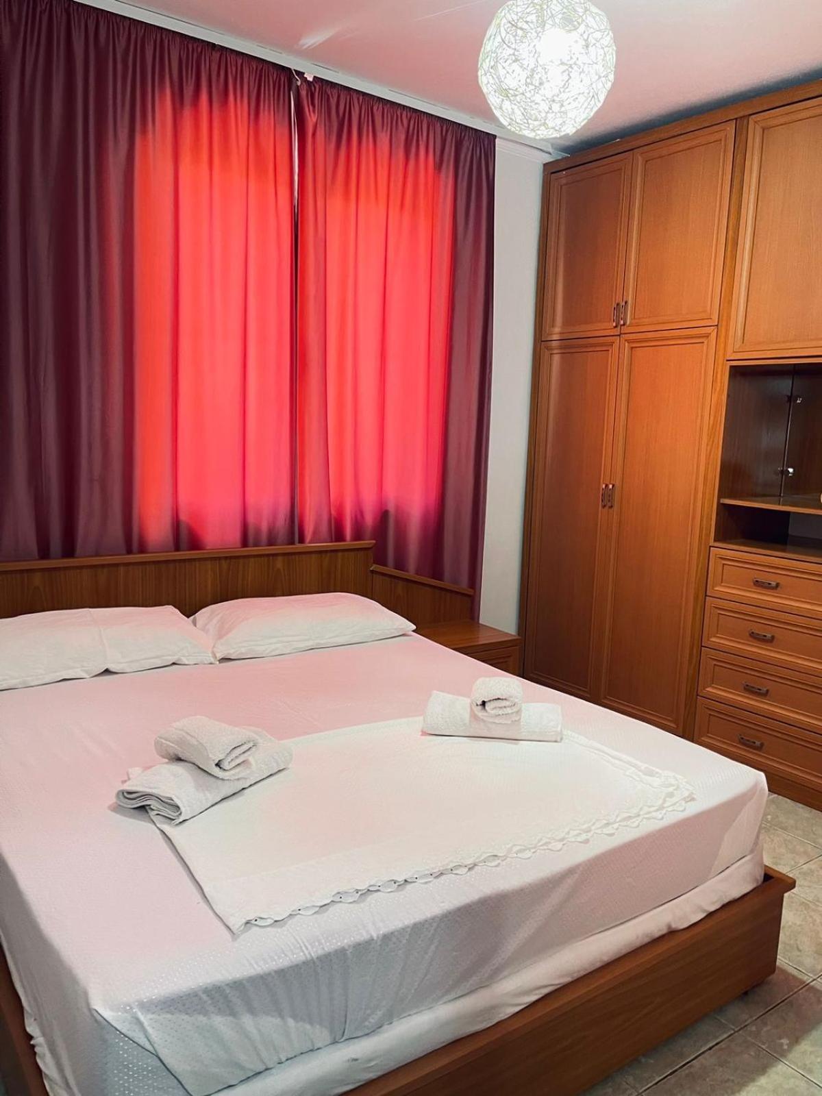 Top Central Apartment Тирана Экстерьер фото